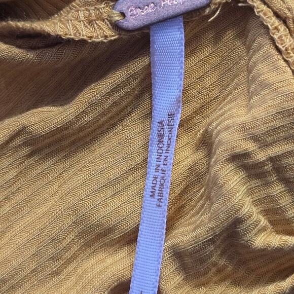 Free People Top - Picture 9 of 12